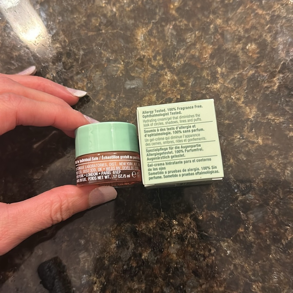 Clinique All About Eyes .17oz New Never Used - Picture 2 of 2
